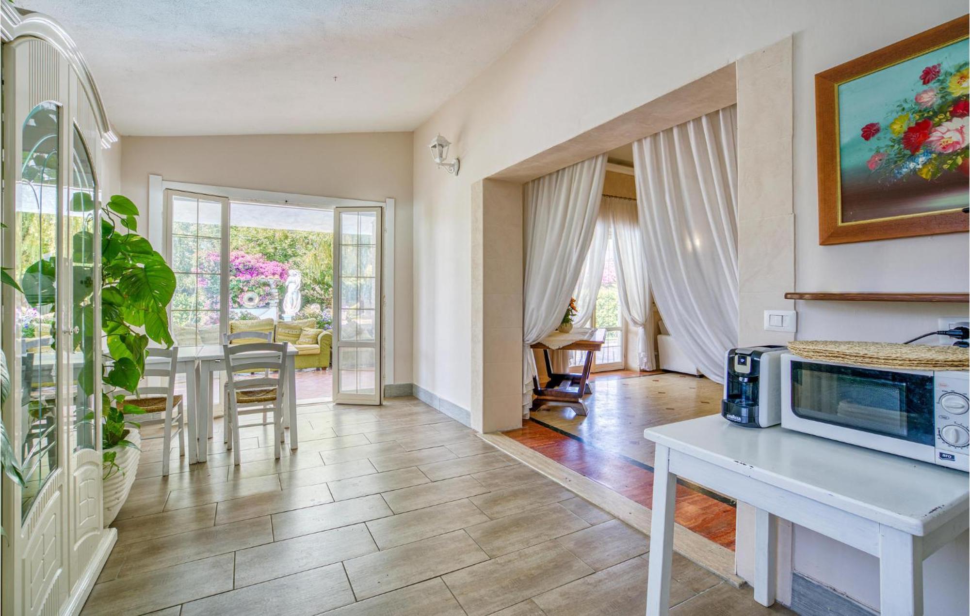 Beautiful Home In Fiumicino With Wifi Eksteriør billede