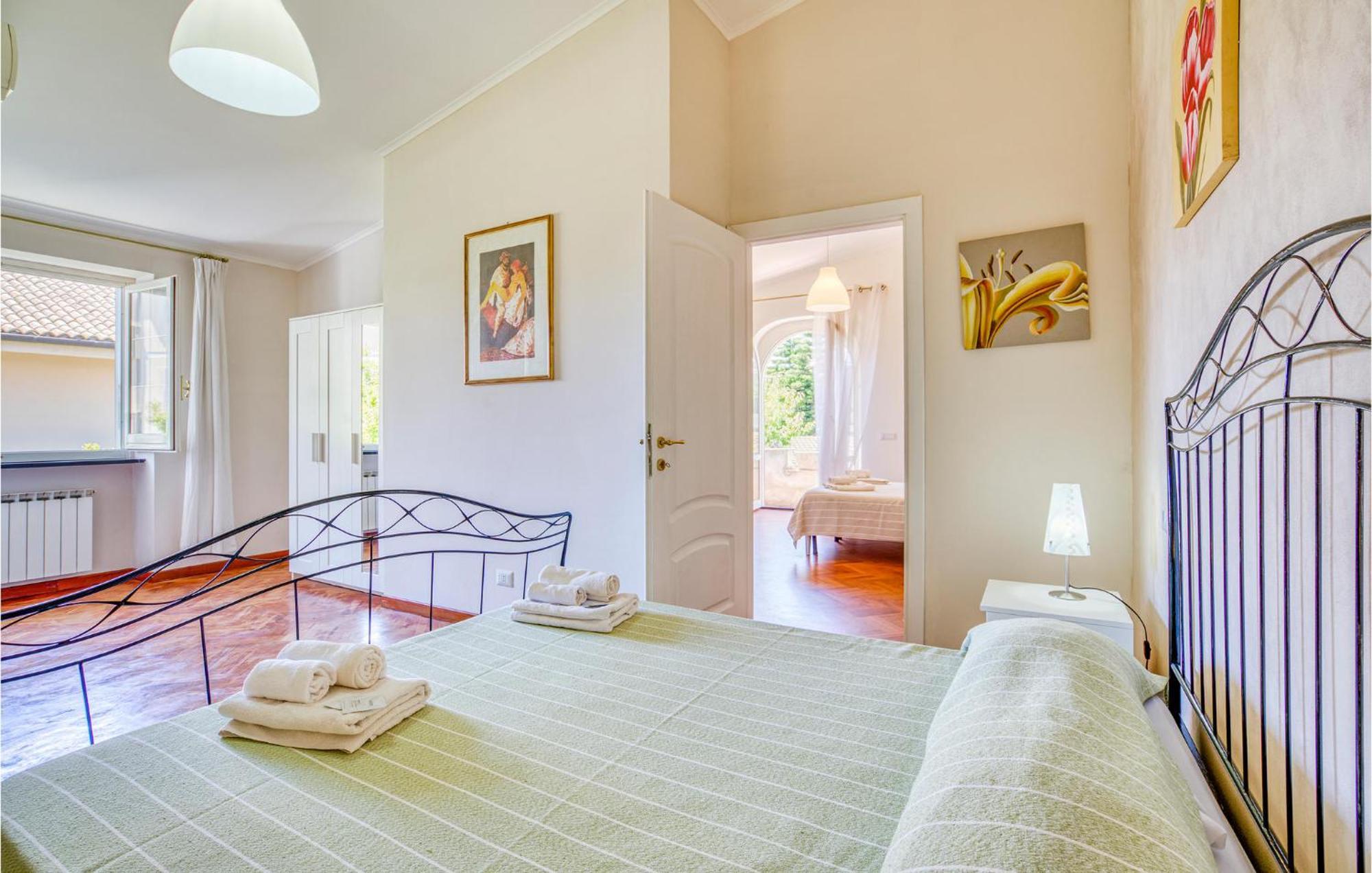 Beautiful Home In Fiumicino With Wifi Eksteriør billede